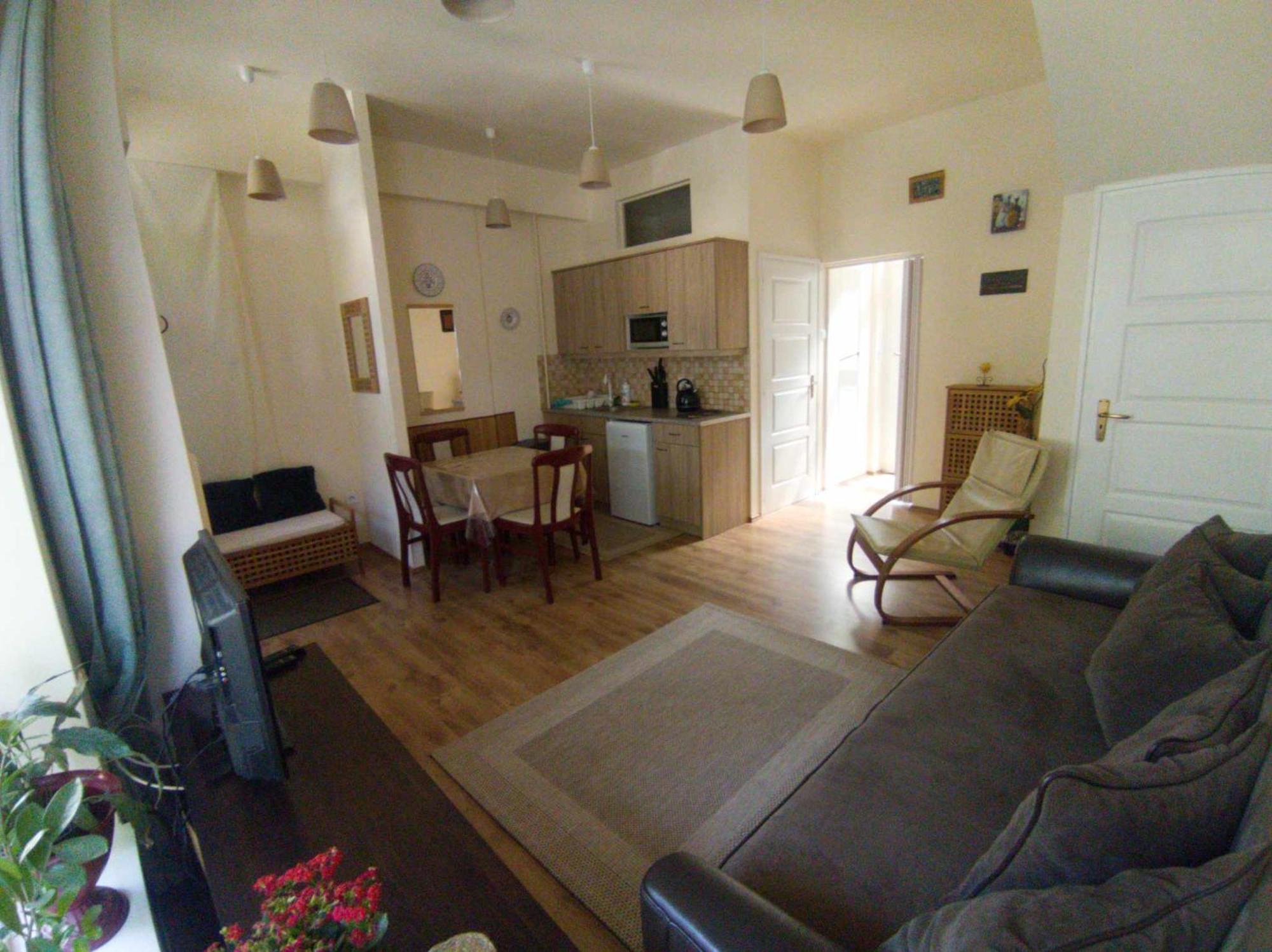 Cehmesterek Apartman Еґер Екстер'єр фото